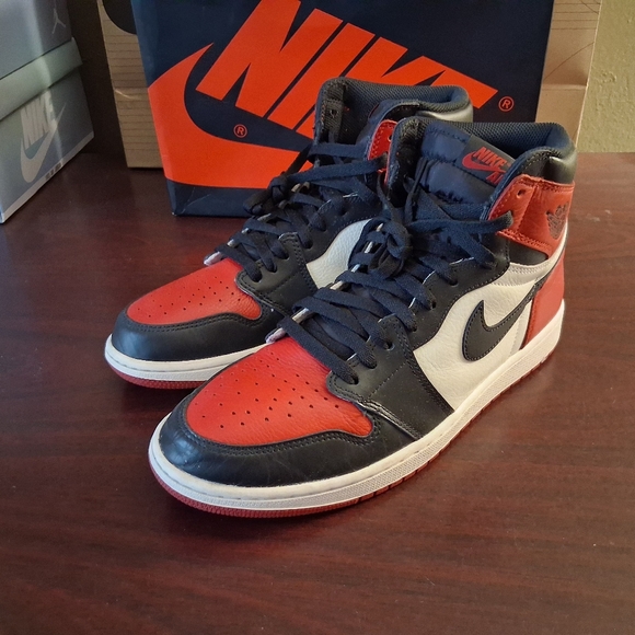 Air Jordan 1 Retro High OG Bred Toe 555088-610 Gym Red Black Summit White Sz 12 - Picture 5 of 7